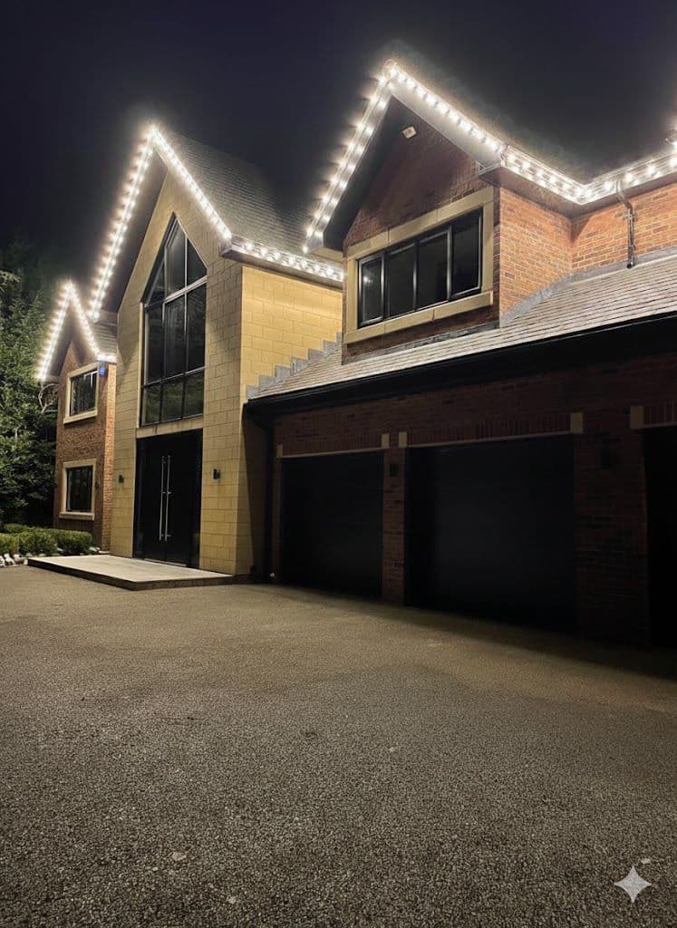 Bespoke roofline lighting installation 4